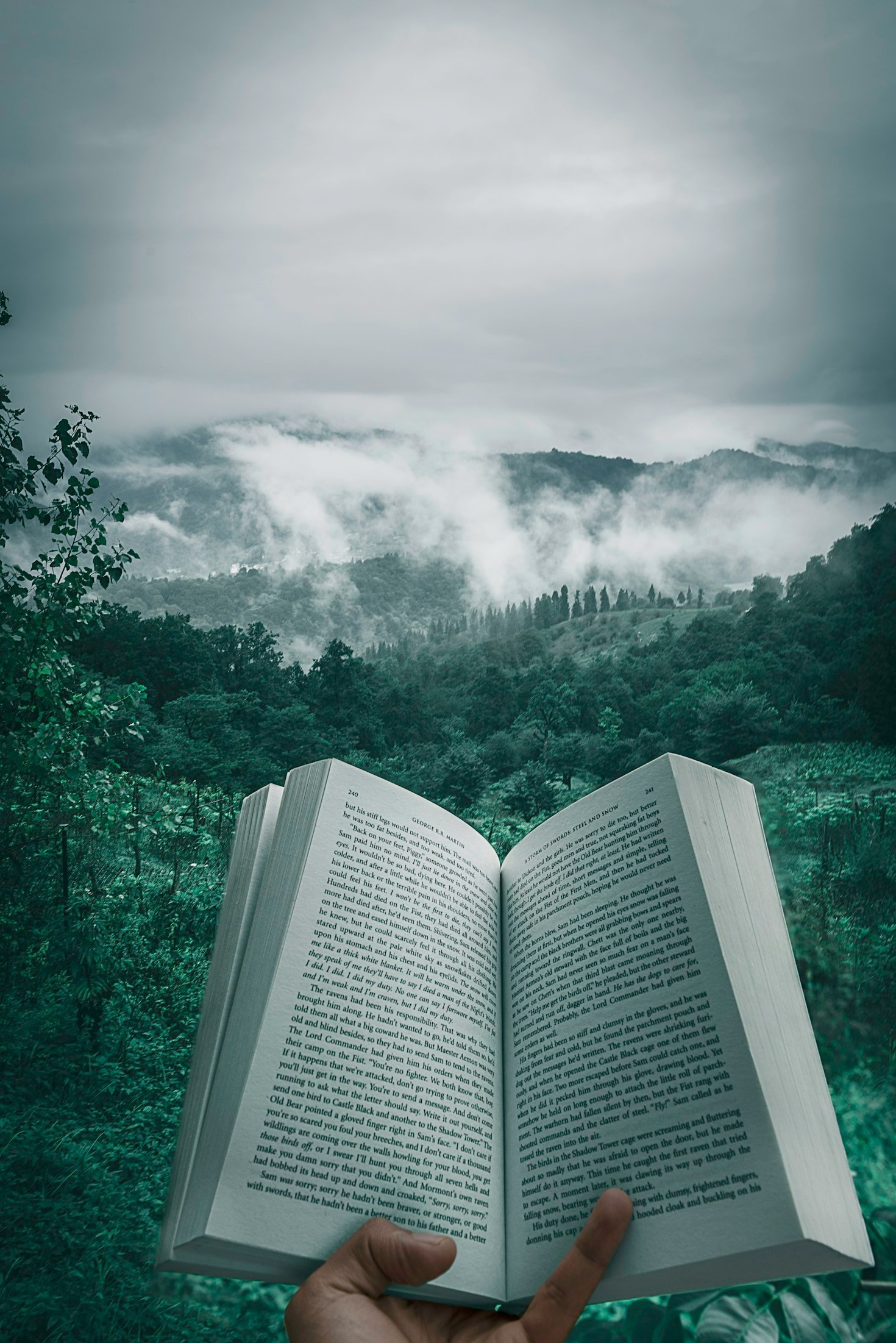 Top Tips for Selling Your Literature Online